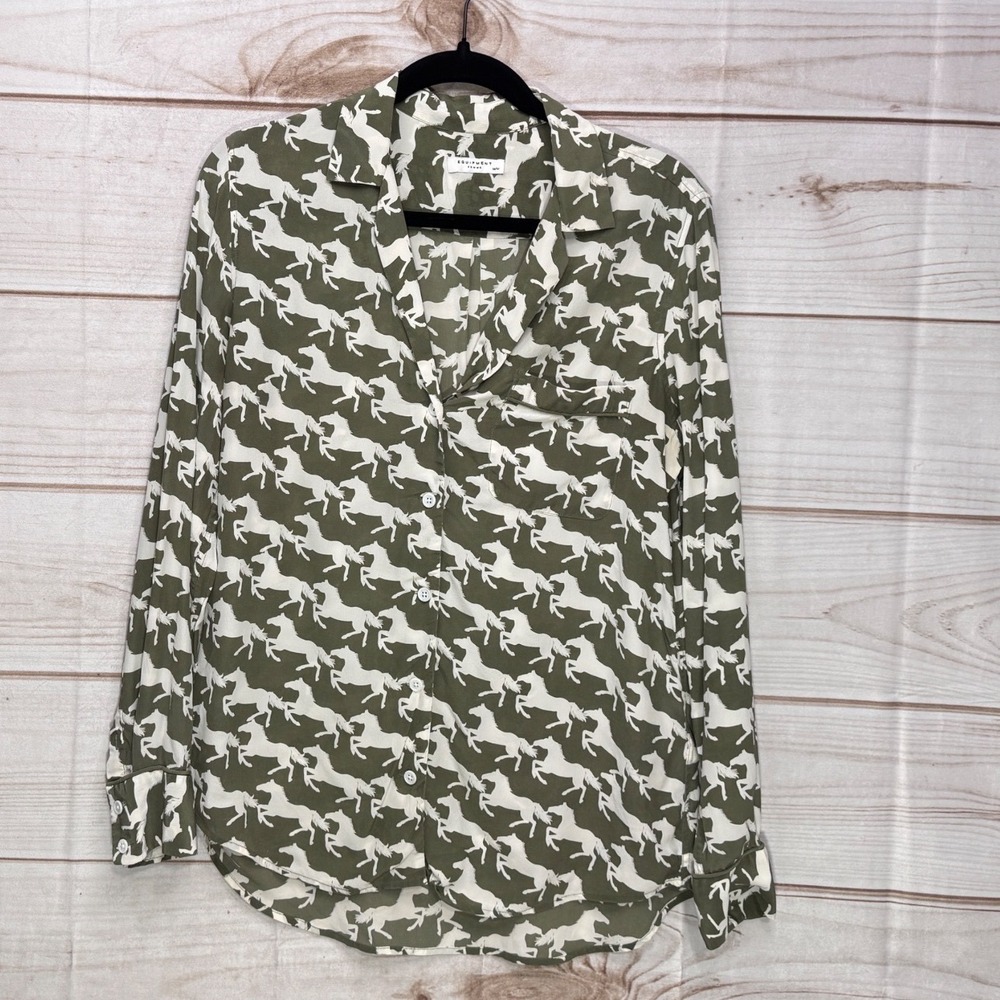 Equipment Button Down Shirt Womens Medium Green Silk Horse Print Long Sleeve